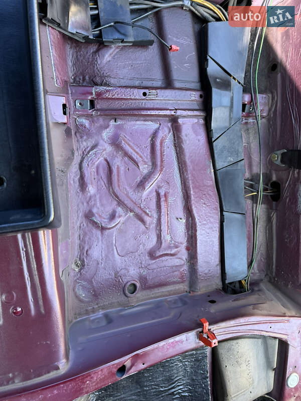 Седан Mercedes-Benz E-Class 1993 в Дніпрі фото 14 Седан Mercedes-Benz E-Class 1993 в Дніпрі