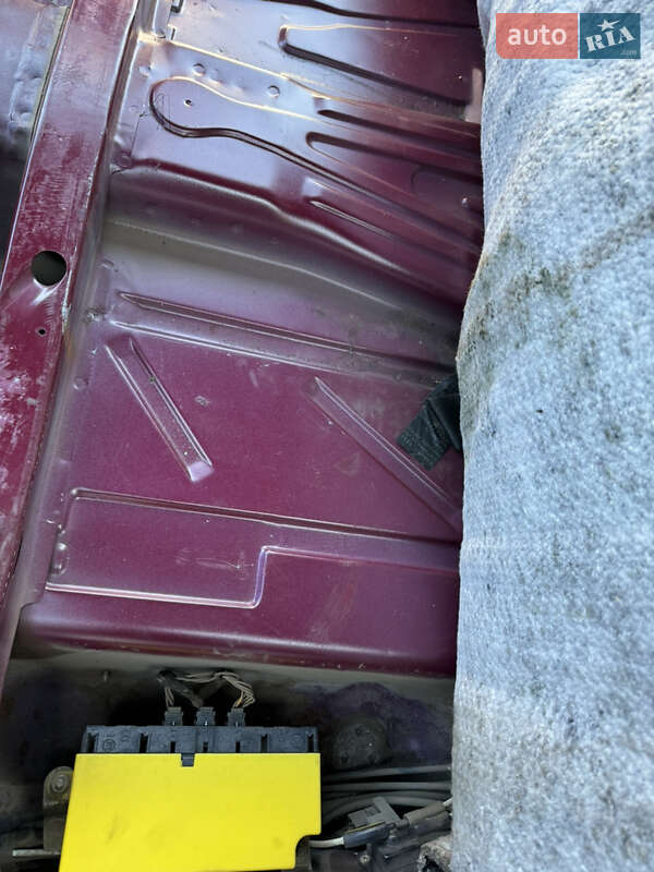 Седан Mercedes-Benz E-Class 1993 в Дніпрі фото 15 Седан Mercedes-Benz E-Class 1993 в Дніпрі