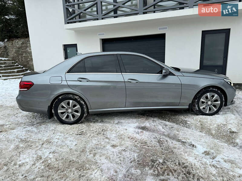 Седан Mercedes-Benz E-Class 2013 в Міжгір'ї фото 4 Седан Mercedes-Benz E-Class 2013 в Міжгір'ї