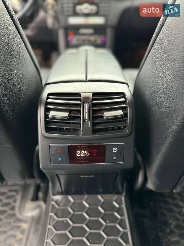 Седан Mercedes-Benz E-Class 2013 в Міжгір'ї фото 11 Седан Mercedes-Benz E-Class 2013 в Міжгір'ї