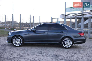 Седан Mercedes-Benz E-Class 2013 в 