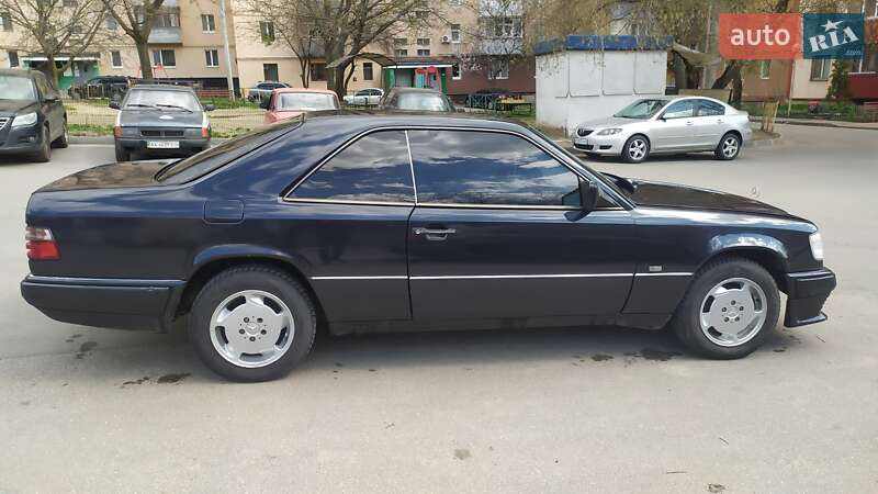 Купе Mercedes-Benz E-Class 1995 в Харькове