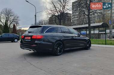 Универсал Mercedes-Benz E-Class 2017 в 
