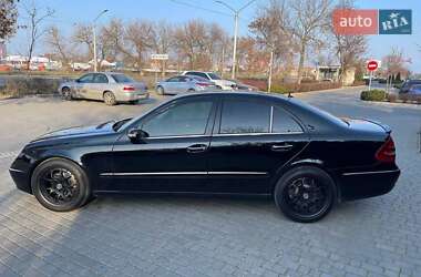 Седан Mercedes-Benz E-Class 2003 в 