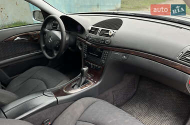 Седан Mercedes-Benz E-Class 2003 в 