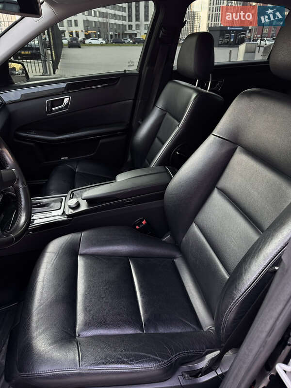 Седан Mercedes-Benz E-Class 2009 в Запорожье