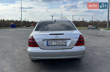 Седан Mercedes-Benz E-Class 2003 в 