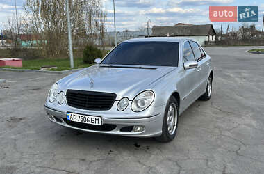 Седан Mercedes-Benz E-Class 2003 в 