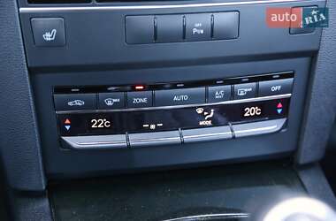 Купе Mercedes-Benz E-Class 2011 в 