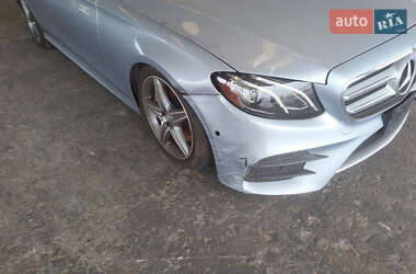 Седан Mercedes-Benz E-Class 2016 в 