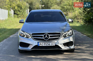 Седан Mercedes-Benz E-Class 2015 в 