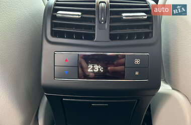 Седан Mercedes-Benz E-Class 2015 в 