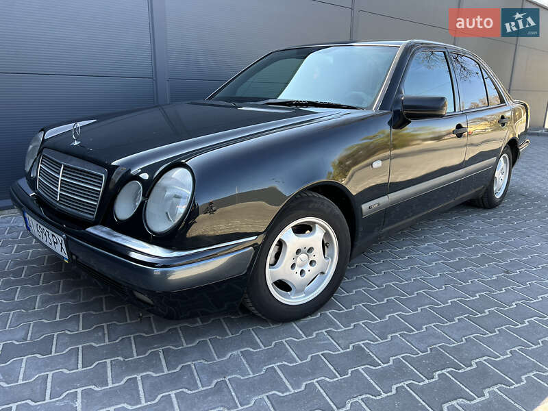 Седан Mercedes-Benz E-Class 1998 в 
