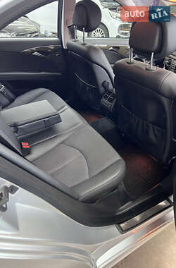 Седан Mercedes-Benz E-Class 2006 в 