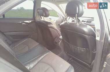 Седан Mercedes-Benz E-Class 2002 в 