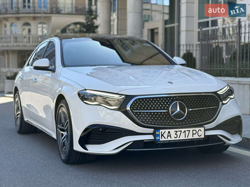 Mercedes-Benz E-Class 2024