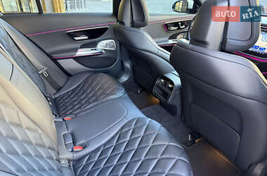 Седан Mercedes-Benz E-Class 2024 в 