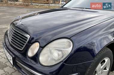Седан Mercedes-Benz E-Class 2002 в 