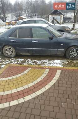 Седан Mercedes-Benz E-Class 1995 в 