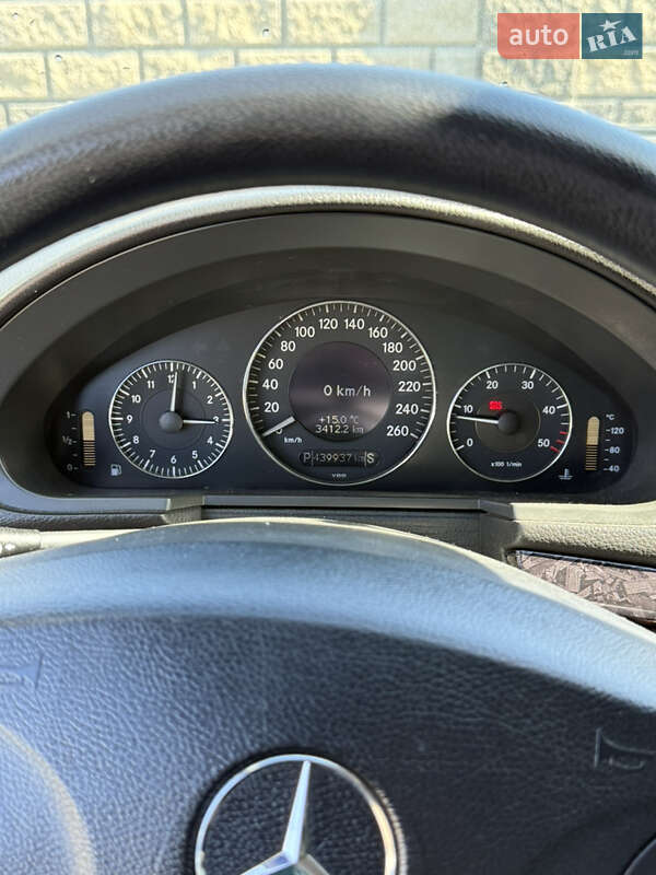 Седан Mercedes-Benz E-Class 2003 в Камне-Каширском