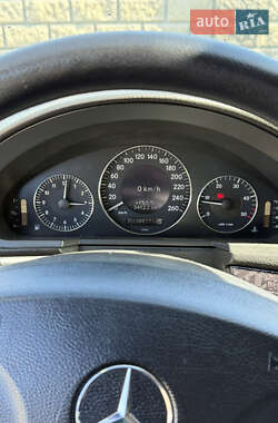 Седан Mercedes-Benz E-Class 2003 в 