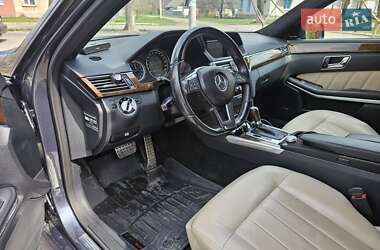 Седан Mercedes-Benz E-Class 2010 в 