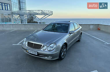 Седан Mercedes-Benz E-Class 2003 в 