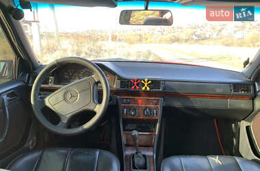 Седан Mercedes-Benz E-Class 1994 в 