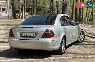Седан Mercedes-Benz E-Class 2002 в 