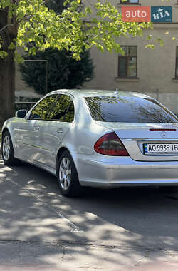 Седан Mercedes-Benz E-Class 2006 в 