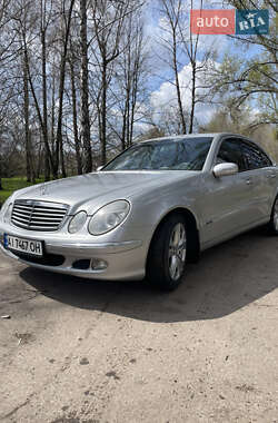 Седан Mercedes-Benz E-Class 2004 в Вольногорске