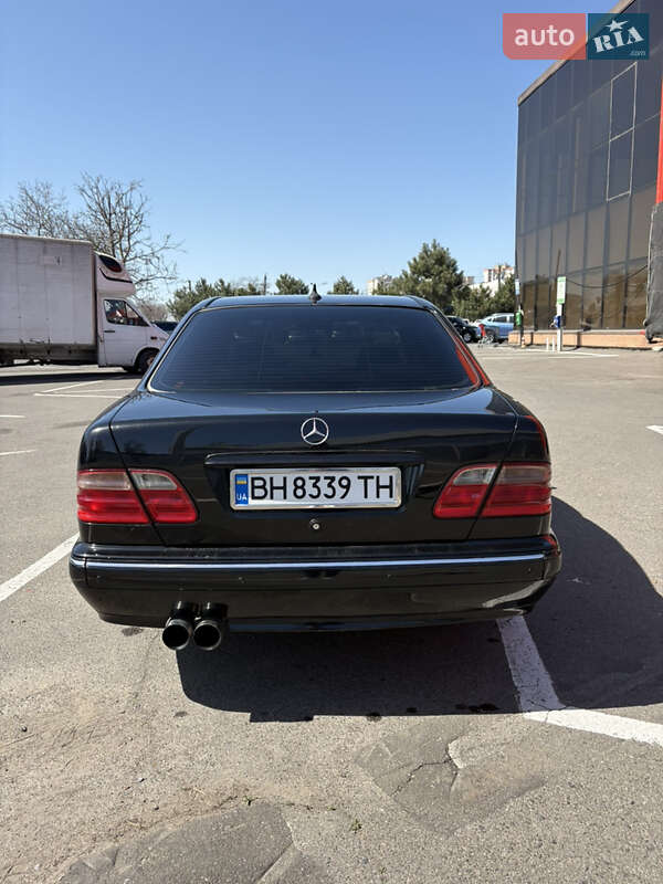 Седан Mercedes-Benz E-Class 1999 в Одессе
