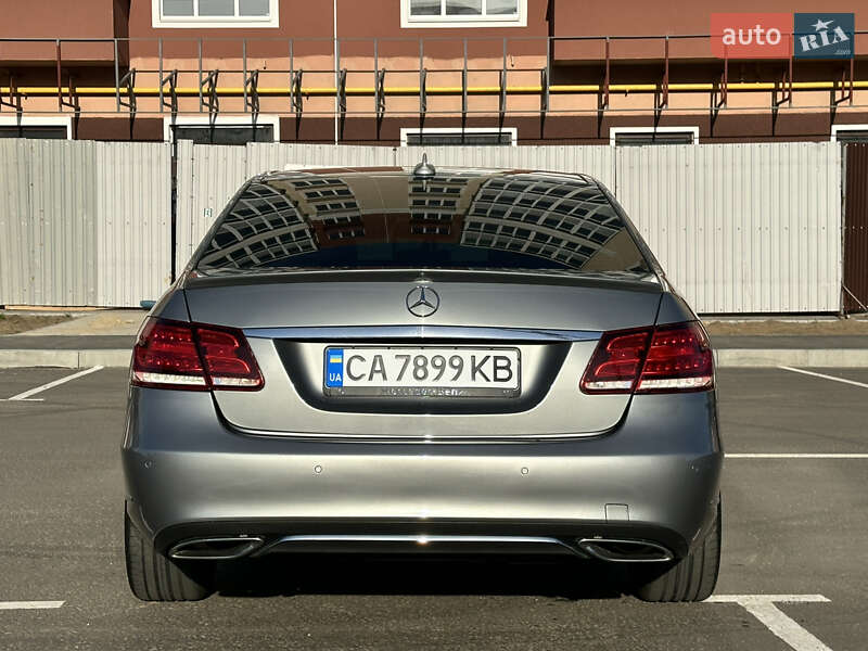 Седан Mercedes-Benz E-Class 2013 в Умані
