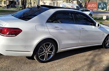 Седан Mercedes-Benz E-Class 2015 в 