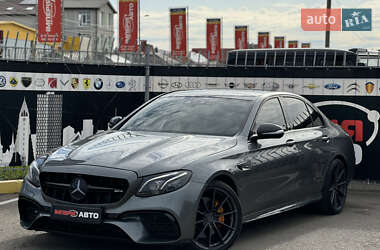 Седан Mercedes-Benz E-Class 2018 в 