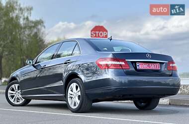 Седан Mercedes-Benz E-Class 2010 в 