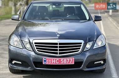 Седан Mercedes-Benz E-Class 2010 в 