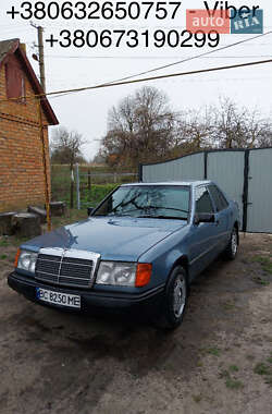 Седан Mercedes-Benz E-Class 1989 в 