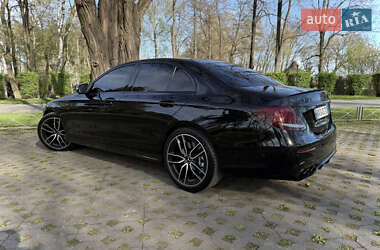 Седан Mercedes-Benz E-Class 2016 в 