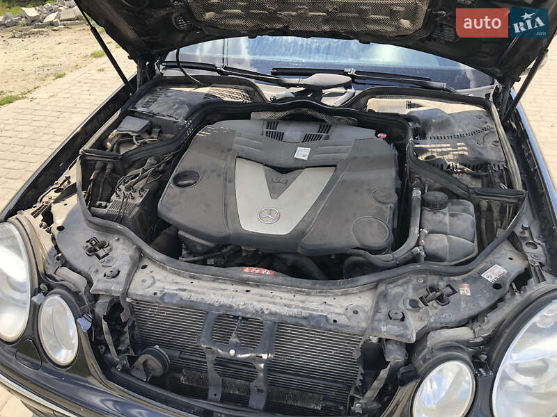 Седан Mercedes-Benz E-Class 2005 в Львові