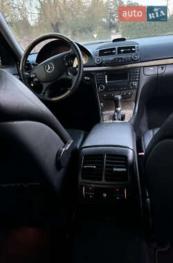 Седан Mercedes-Benz E-Class 2006 в 