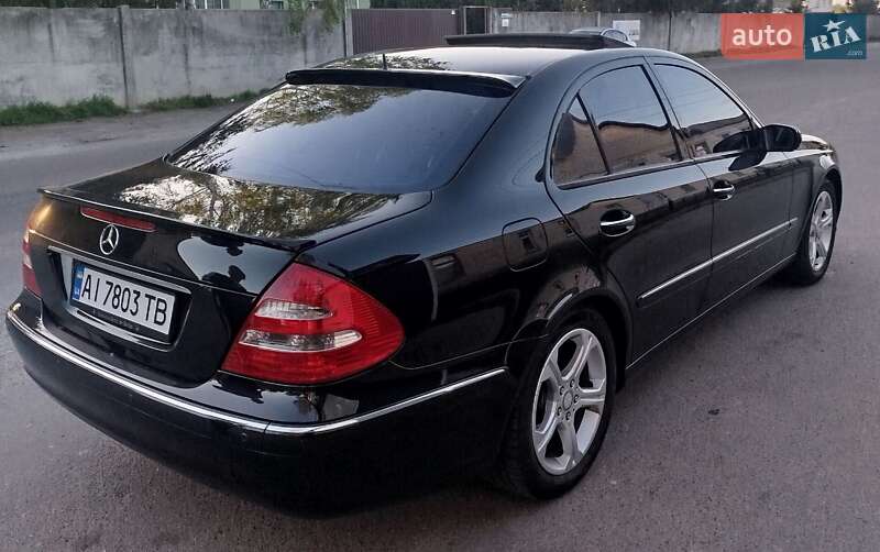 Mercedes-Benz E-Class 2002