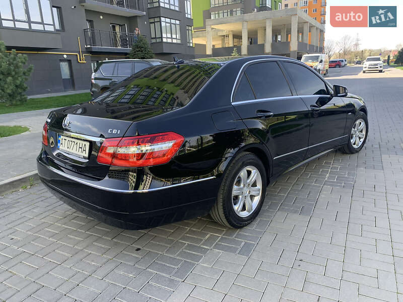 Седан Mercedes-Benz E-Class 2010 в Ивано-Франковске фото 5 Седан Mercedes-Benz E-Class 2010 в Ивано-Франковске