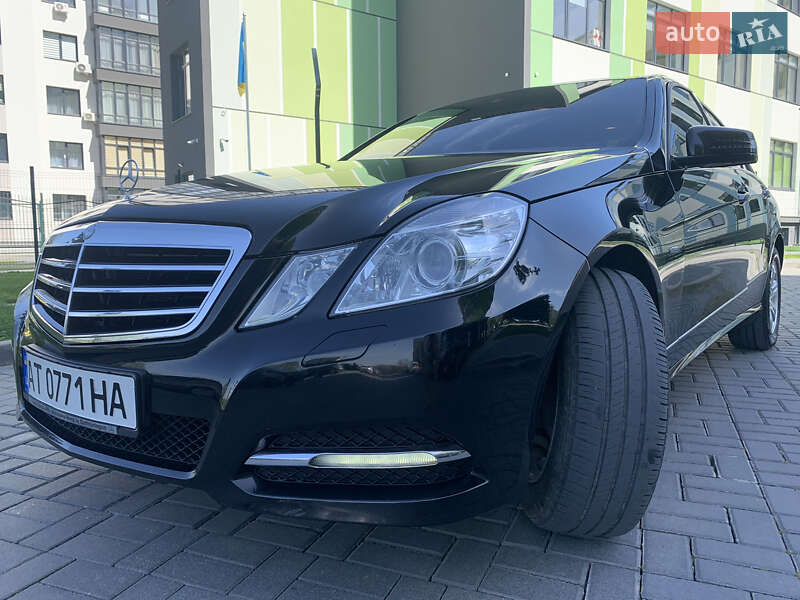 Седан Mercedes-Benz E-Class 2010 в Ивано-Франковске фото 40 Седан Mercedes-Benz E-Class 2010 в Ивано-Франковске