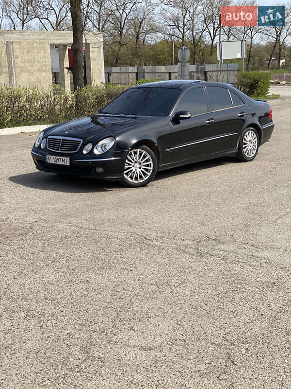 Mercedes-Benz E-Class 2003