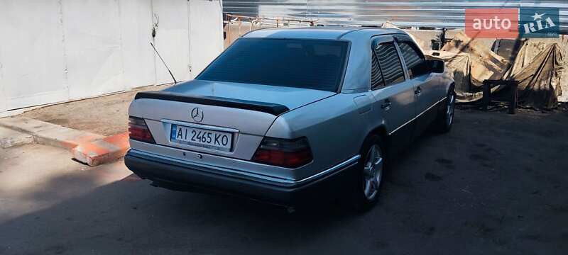 Седан Mercedes-Benz E-Class 1994 в Боярці