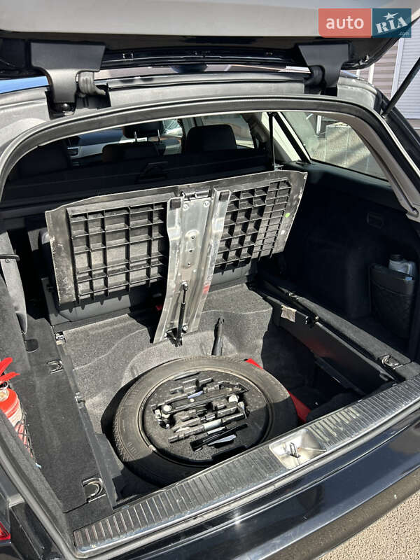 Універсал Mercedes-Benz E-Class 2015 в Києві