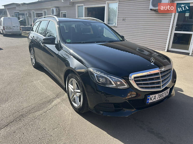 Універсал Mercedes-Benz E-Class 2015 в Києві