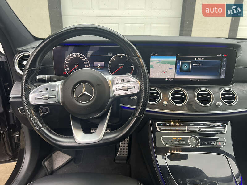 Седан Mercedes-Benz E-Class 2018 в Тячеві