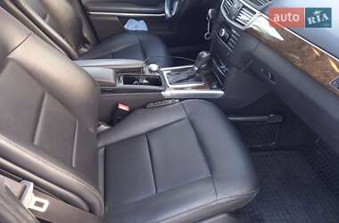 Седан Mercedes-Benz E-Class 2011 в 